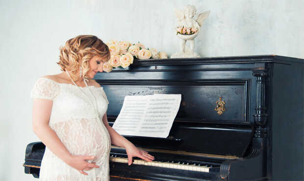 Read more about the article มหัศจรรย์เสียงดนตรี ช่วยพัฒนาการลูกน้อยในครรภ์